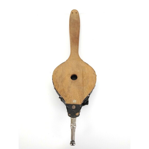 Vintage MCM Wood and Leather Crest & Shield Fireplace Bellows Made In Japan - Picture 11 of 11